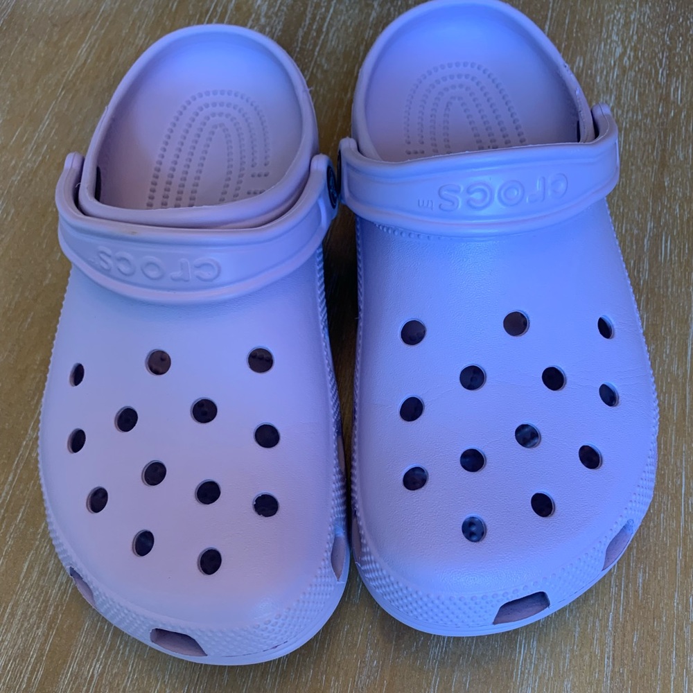 Women's size 9 Crocs.